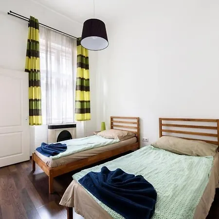 Diamond - Center Daire *