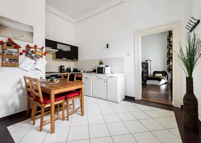 Diamond - Center * Budapesta